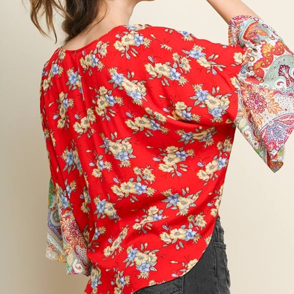 UMGEE Floral Contrast Tie Front Top - Picture 7 of 7